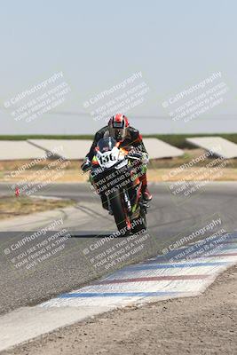 media/Aug-04-2024-TrackDaz (Sun) [[e1ff0814b6]]/Group A/12pm (Wheelie Bump)/